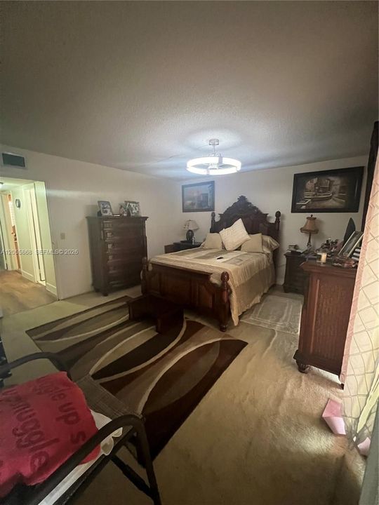For Sale: $375,000 (4 beds, 2 baths, 1520 Square Feet)