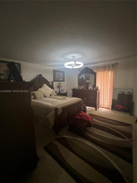 For Sale: $375,000 (4 beds, 2 baths, 1520 Square Feet)