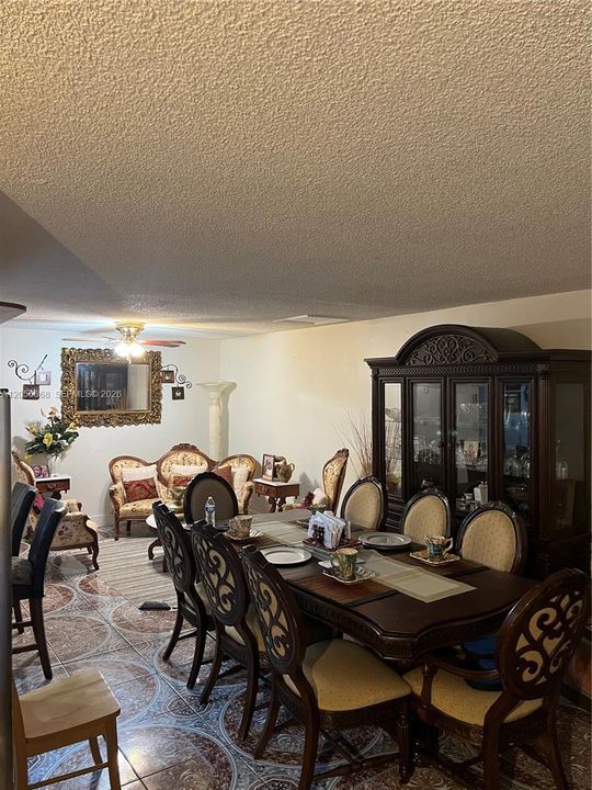 For Sale: $375,000 (4 beds, 2 baths, 1520 Square Feet)