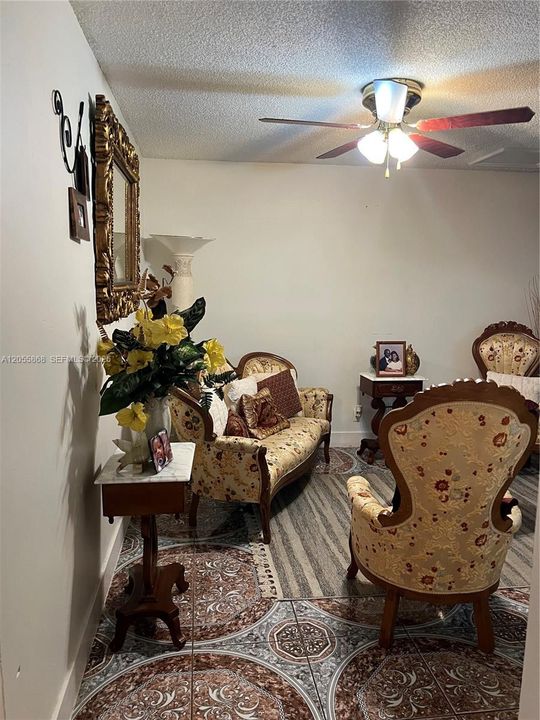 For Sale: $375,000 (4 beds, 2 baths, 1520 Square Feet)