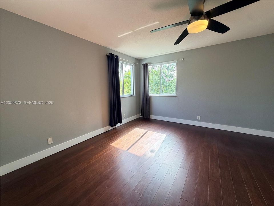 Suite Bedroom