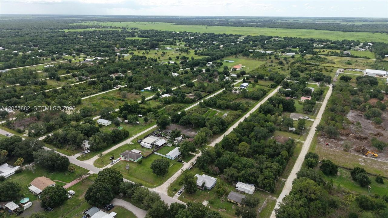 En Venta: $140,000 (1.44 acres)