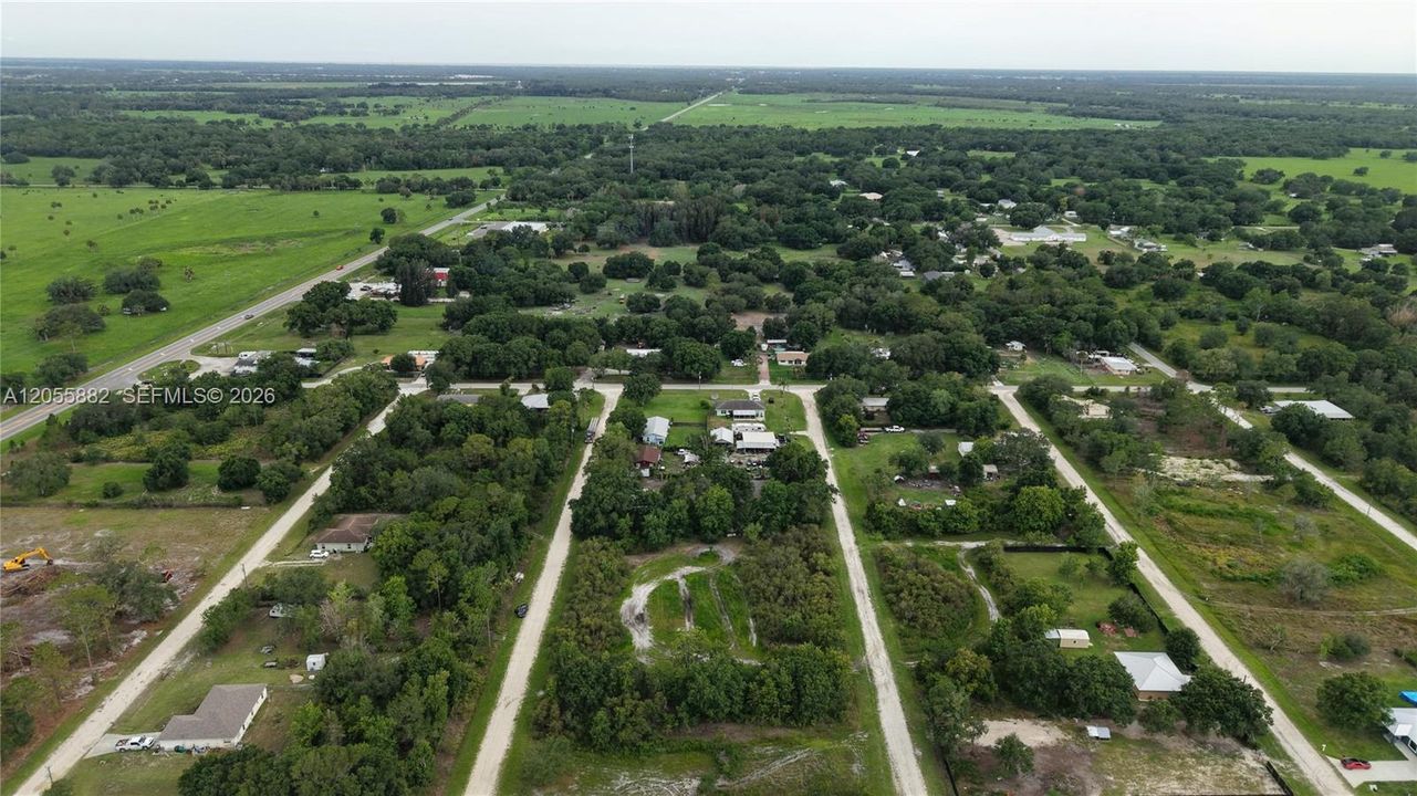 En Venta: $140,000 (1.44 acres)