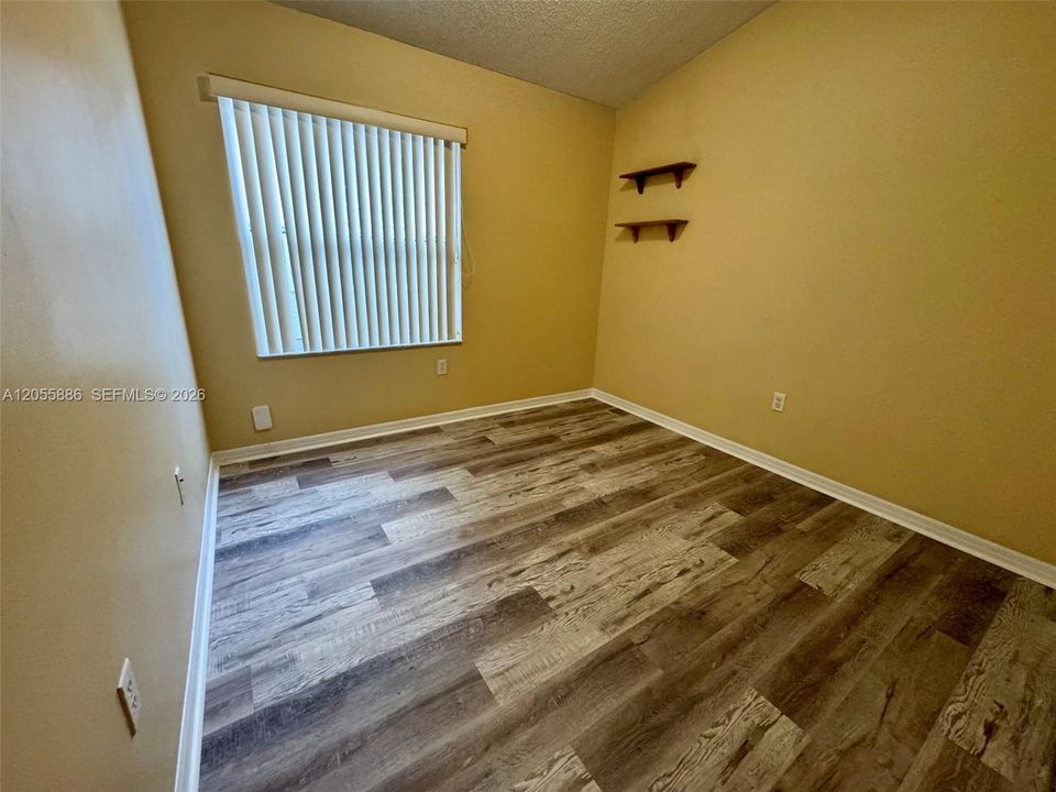 В аренду: $4,200 (4 спален, 2 ванн, 2163 Квадратных фут)