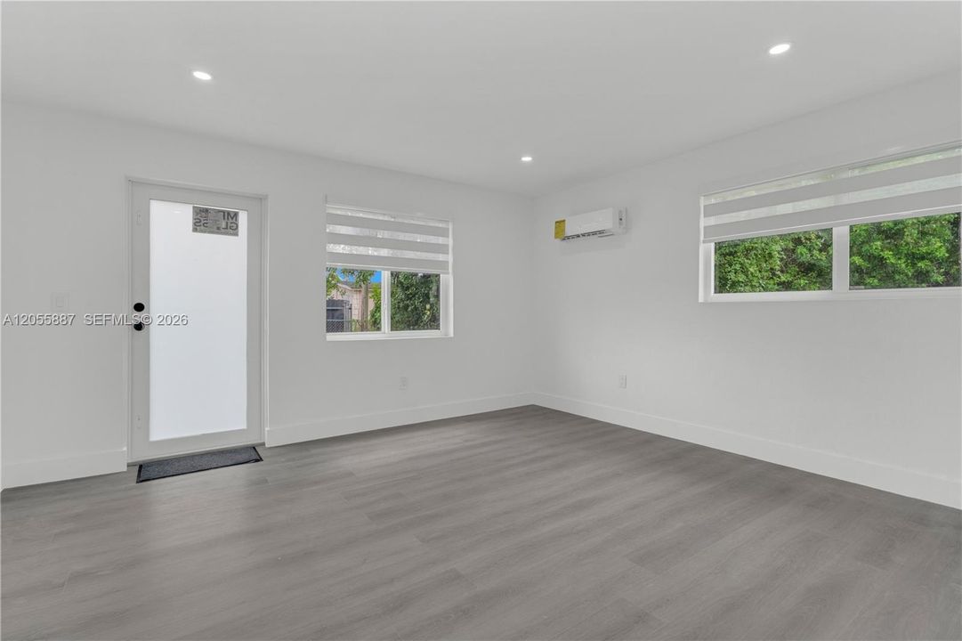 MASTER BEDROOM #2