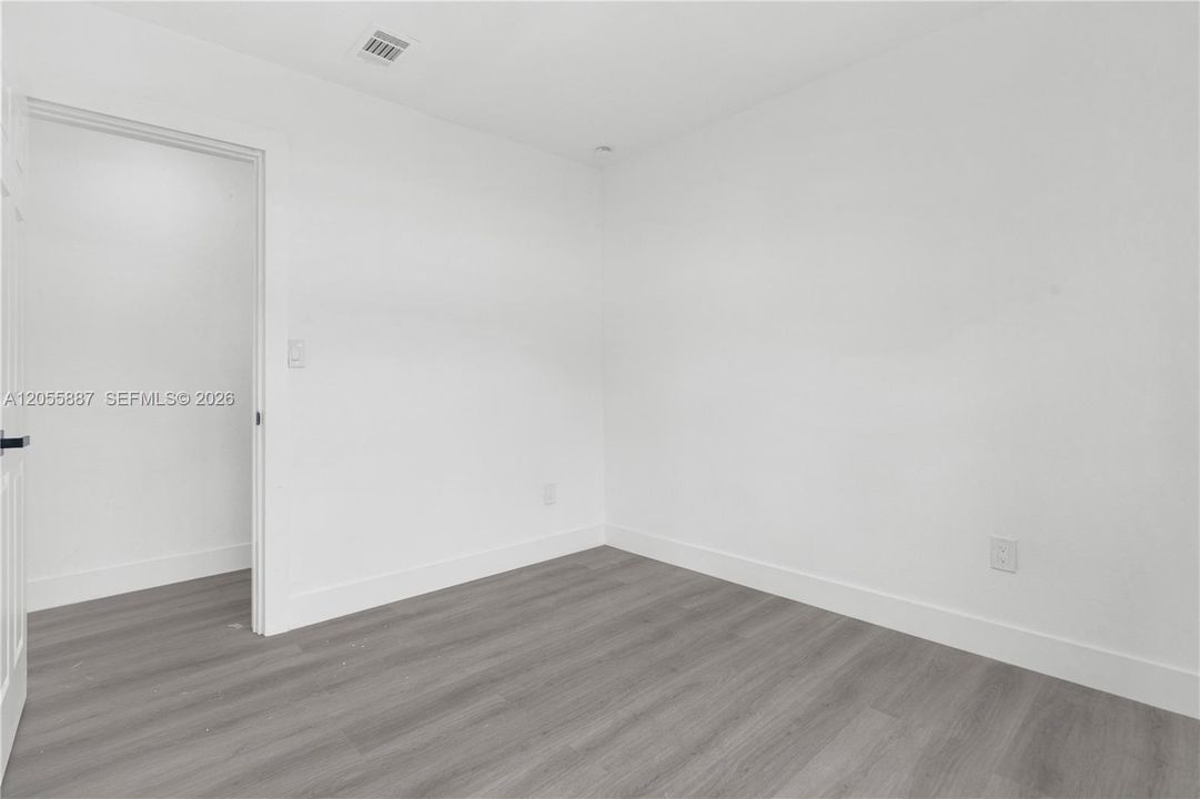 BEDROOM #1