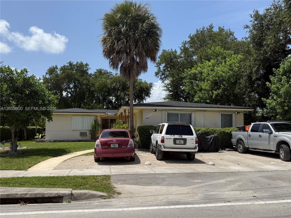 For Sale: $944,000 (0 beds, 0 baths, 2857 Square Feet)