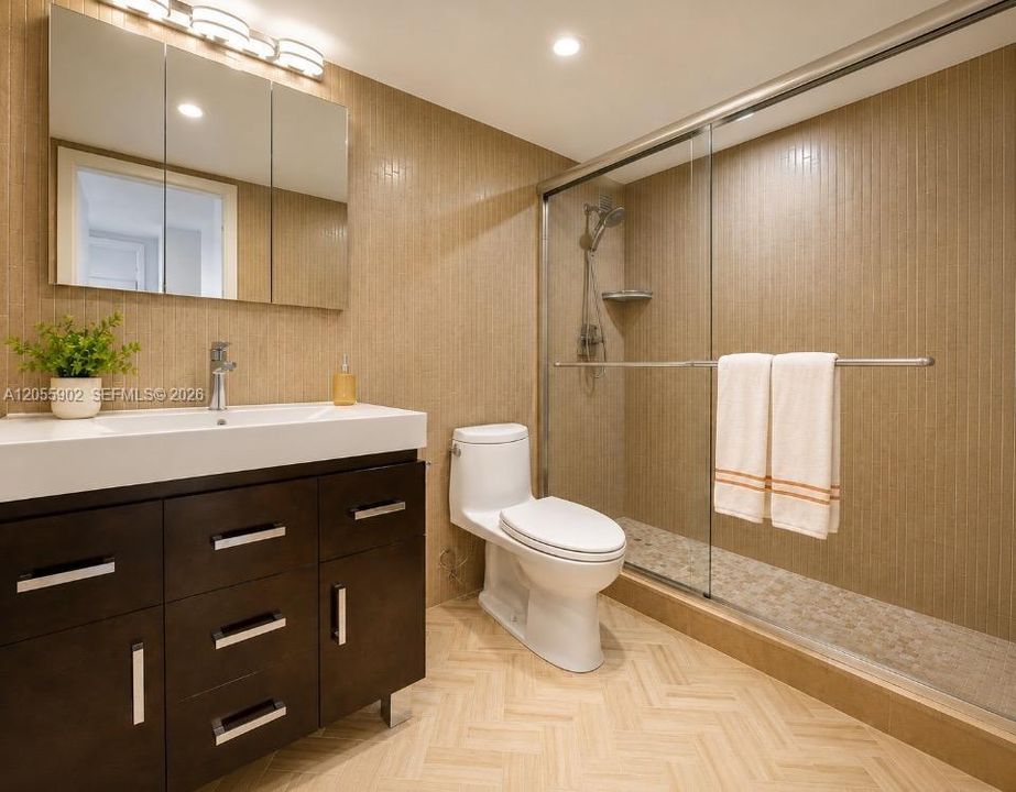 PRINCIPLE BATHROOM SUITE
