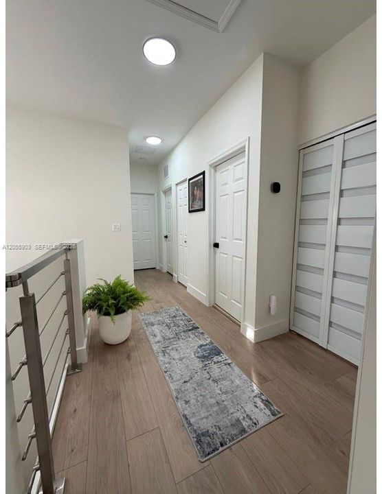 En Venta: $845,000 (4 camas, 3 baños, 2170 Pies cuadrados)
