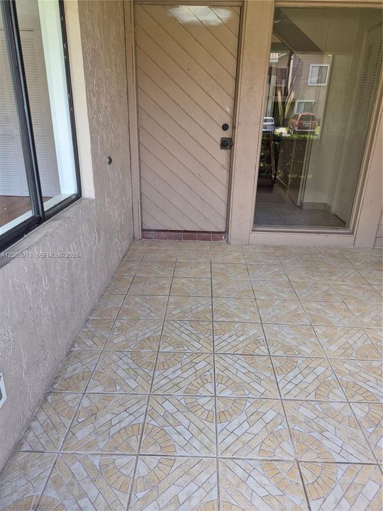 En Renta: $3,200 (4 camas, 3 baños, 1690 Pies cuadrados)