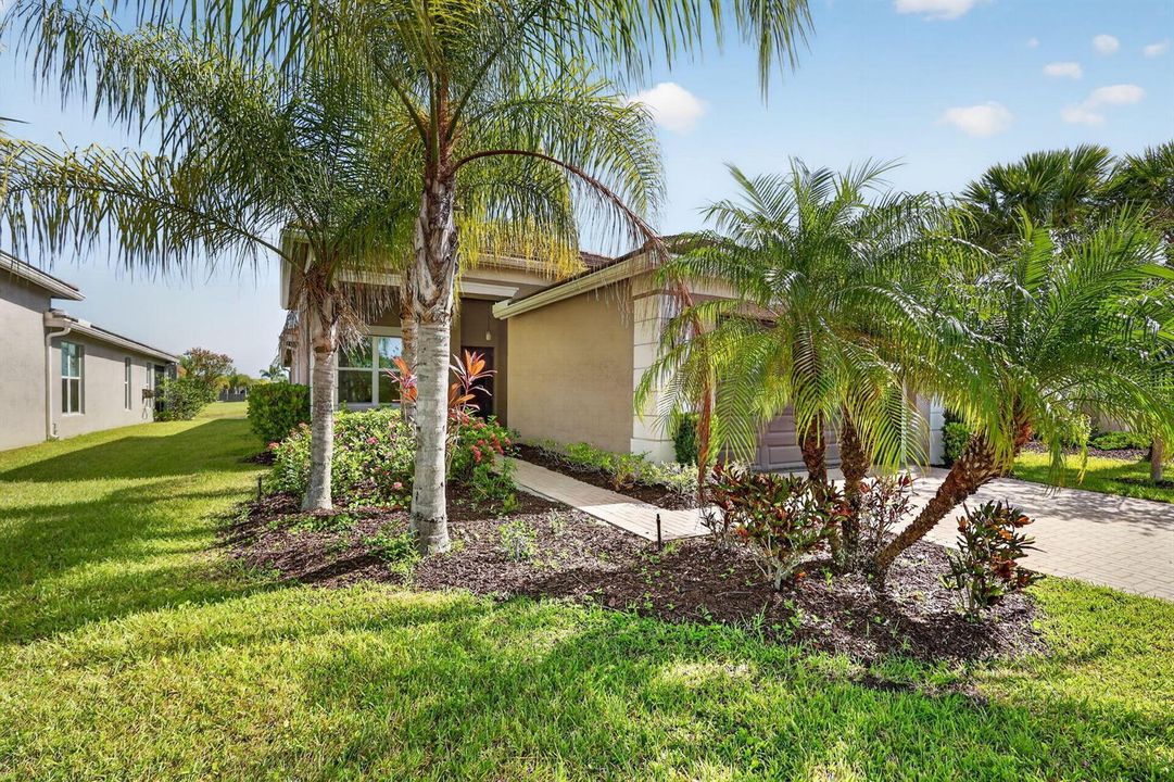 10542 SW Sunray St.