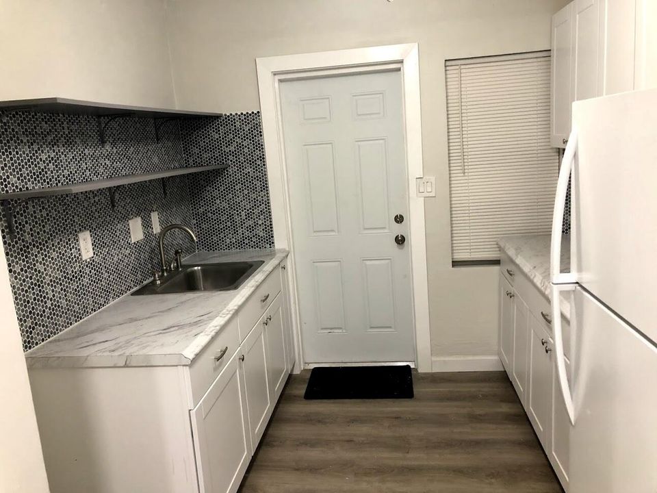 4 kitchen