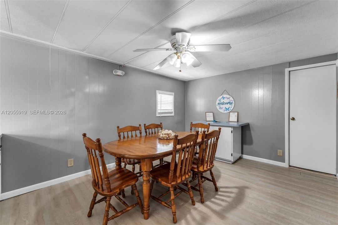 For Sale: $700,000 (4 beds, 2 baths, 1447 Square Feet)