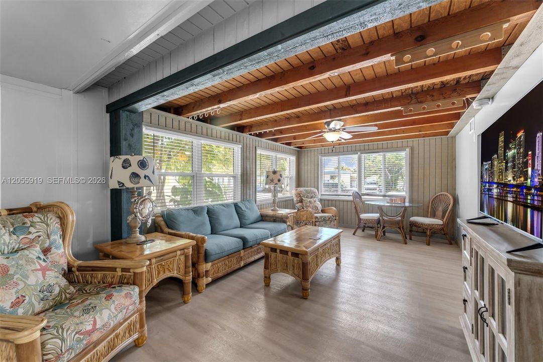 For Sale: $700,000 (4 beds, 2 baths, 1447 Square Feet)