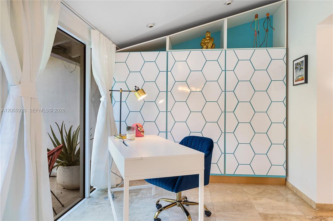 Active With Contract: $1,200,000 (3 beds, 3 baths, 1438 Square Feet)