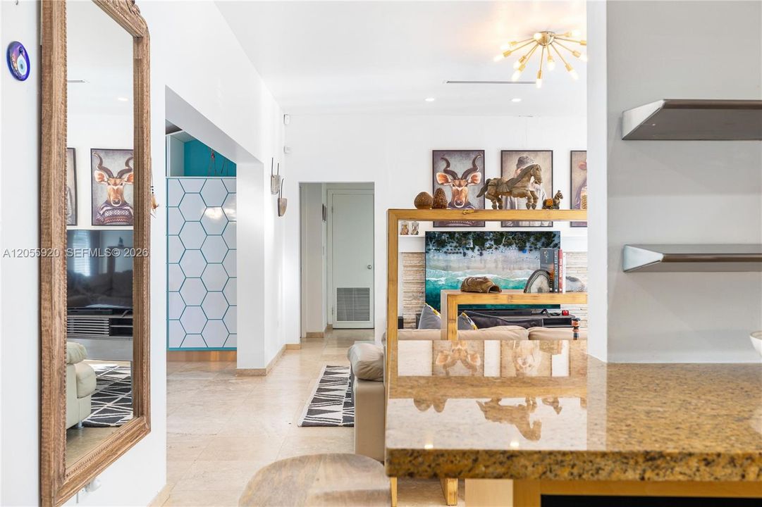 Active With Contract: $1,200,000 (3 beds, 3 baths, 1438 Square Feet)