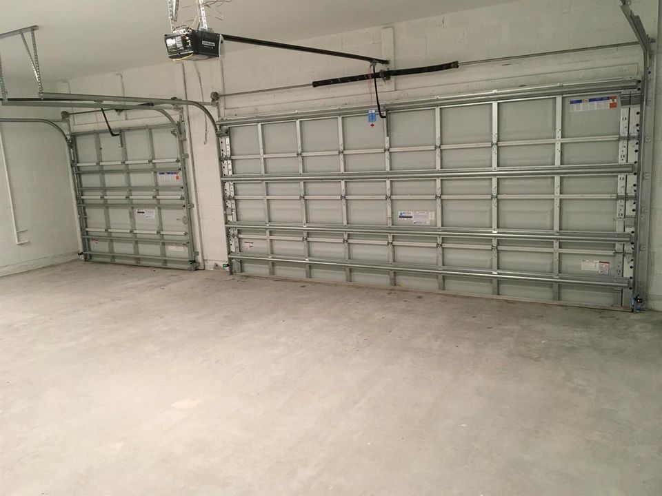 3 Car Garage