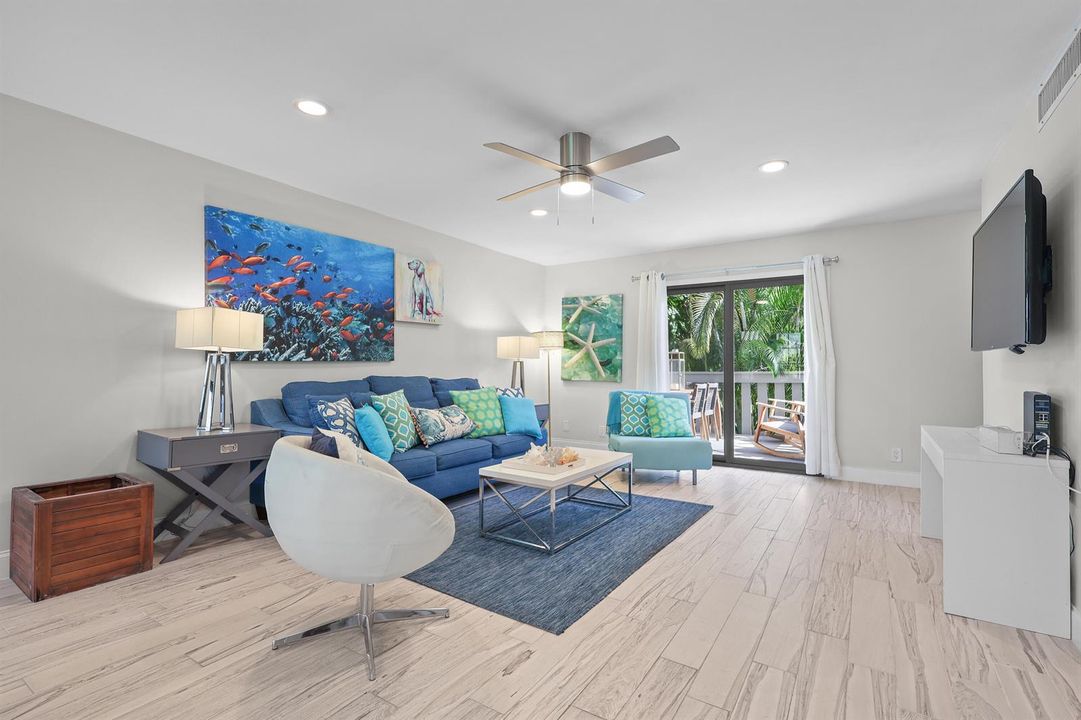 Living Rm