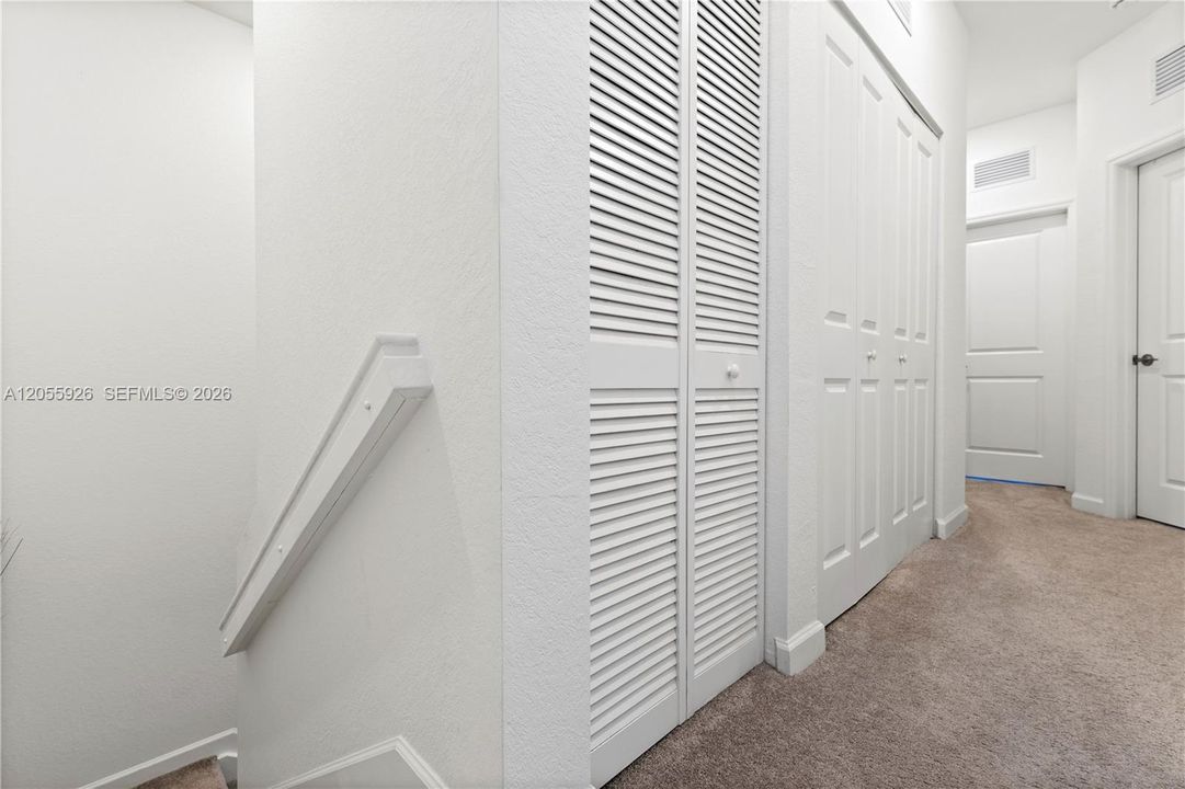For Rent: $2,950 (3 beds, 2 baths, 1695 Square Feet)