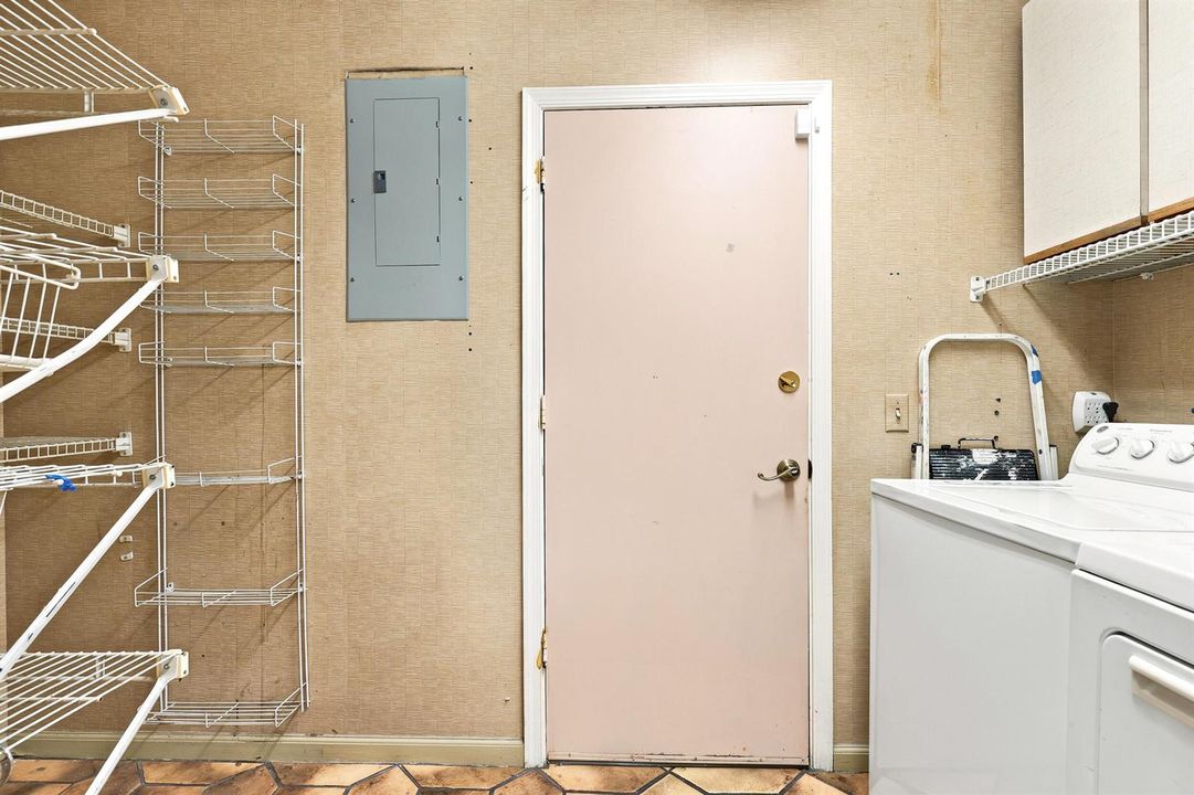 44_3768_pinehurst_dr_greenacres_fl_33467