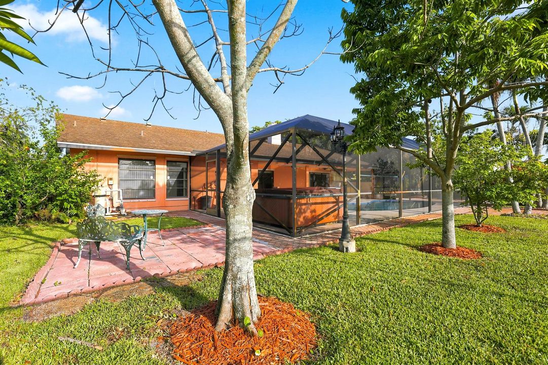 56_3768_pinehurst_dr_greenacres_fl_33467