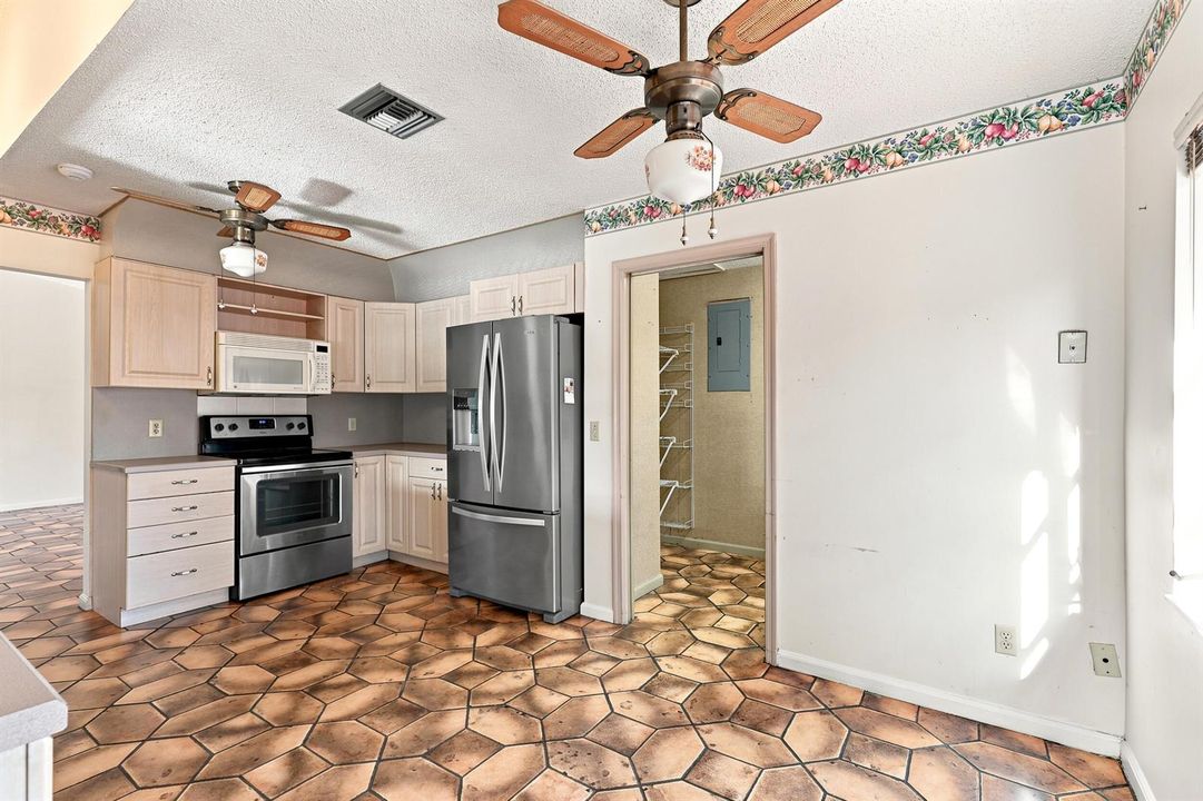20_3768_pinehurst_dr_greenacres_fl_33467