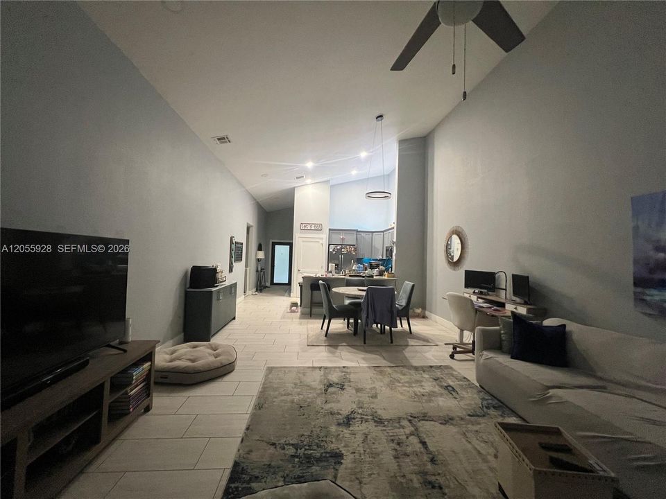 For Sale: $950,000 (0 beds, 0 baths, 3275 Square Feet)