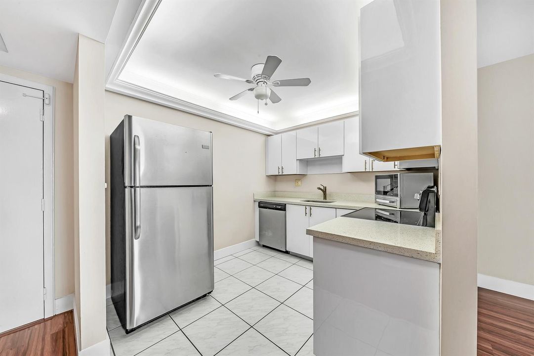 4 Kitchen (1)