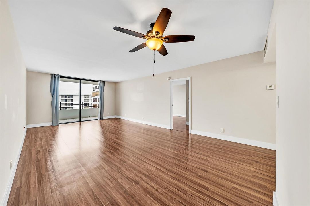 5 Living Area (3)