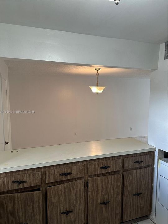 В аренду: $2,250 (2 спален, 2 ванн, 1203 Квадратных фут)