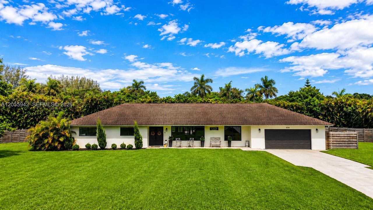 En Venta: $1,800,000 (4 camas, 3 baños, 1896 Pies cuadrados)