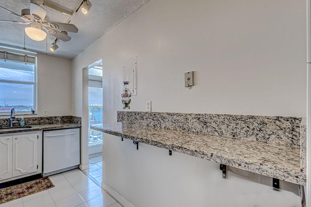 Kitchen1
