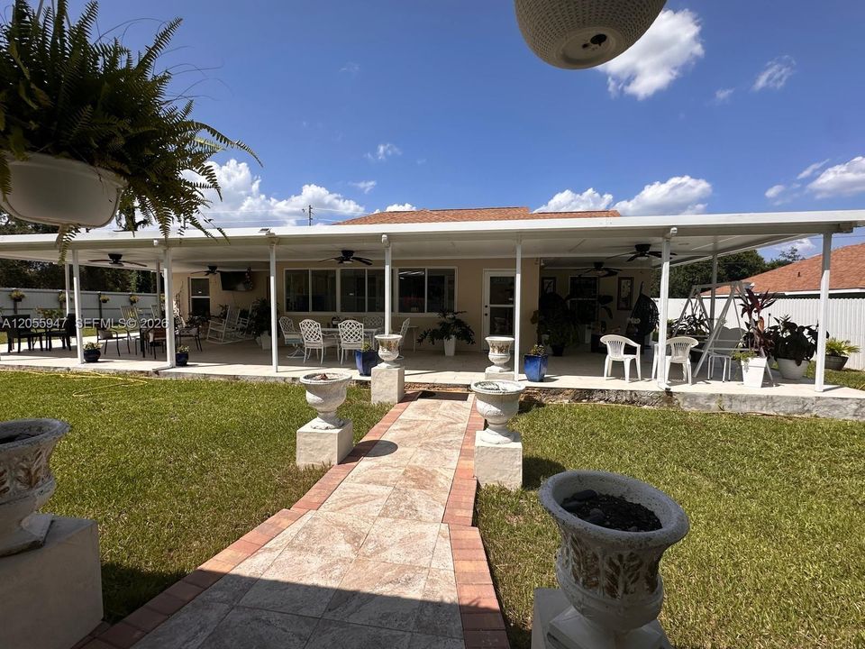 For Sale: $400,000 (3 beds, 2 baths, 2074 Square Feet)