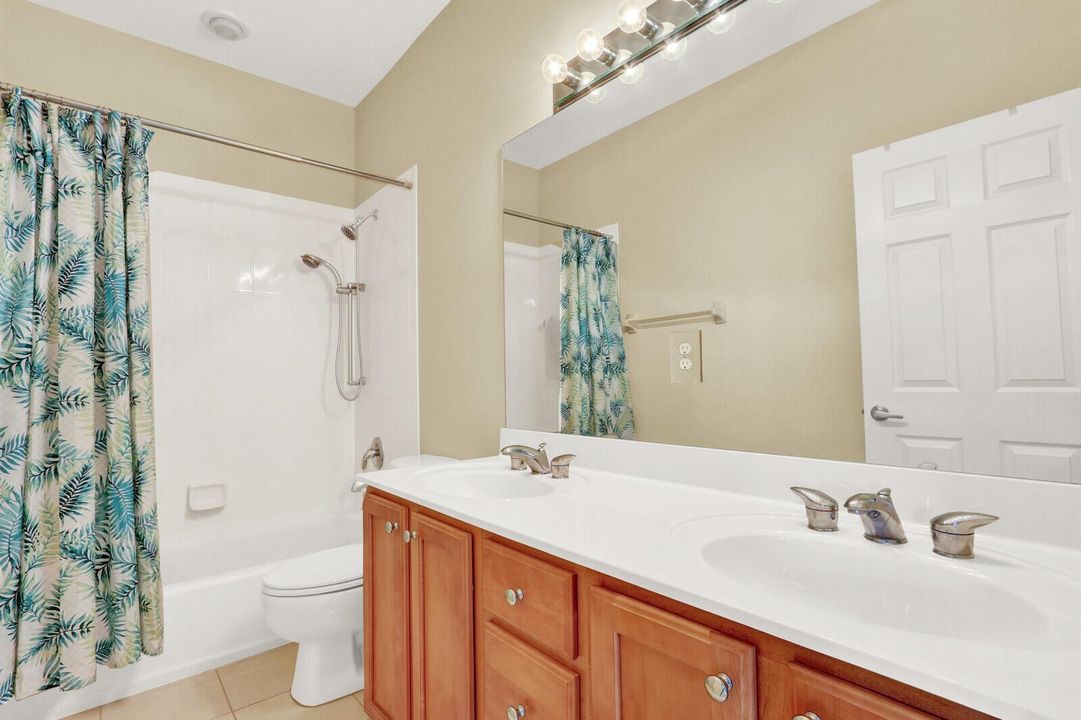 GUEST BATHROOM 2