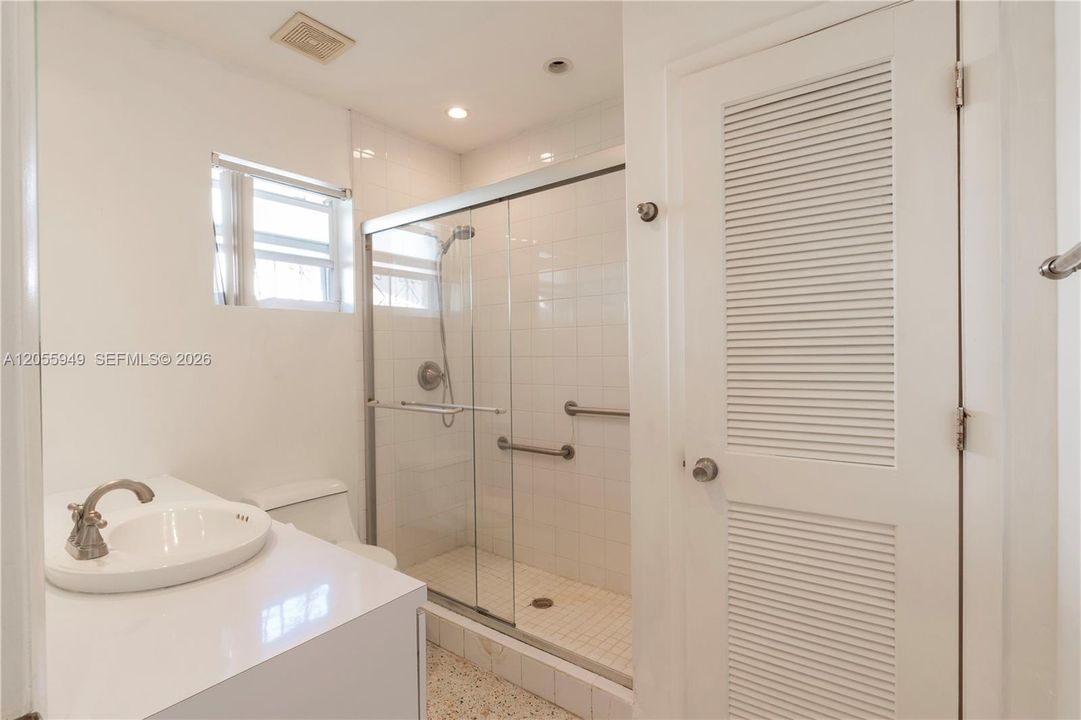En Renta: $3,700 (3 camas, 2 baños, 1629 Pies cuadrados)