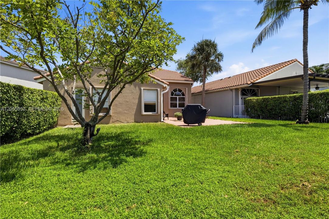 En Venta: $749,800 (4 camas, 2 baños, 2259 Pies cuadrados)