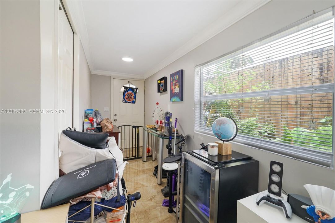 En Venta: $540,000 (3 camas, 2 baños, 1405 Pies cuadrados)
