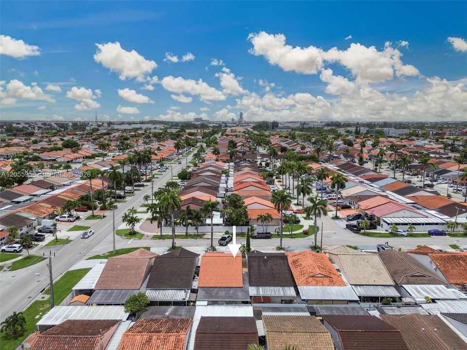 En Venta: $540,000 (3 camas, 2 baños, 1405 Pies cuadrados)