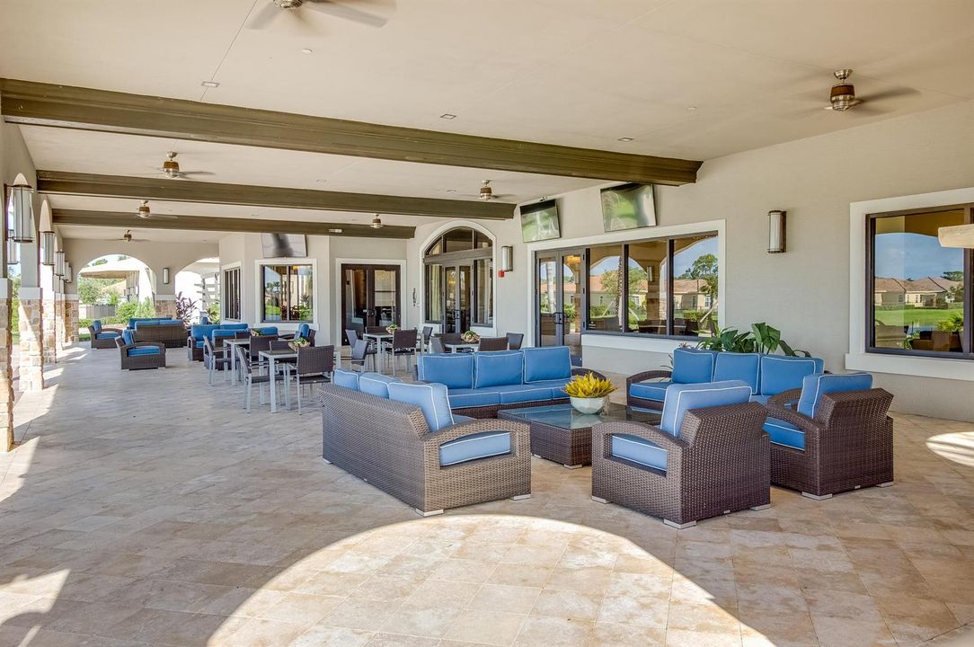 Pool covered patio