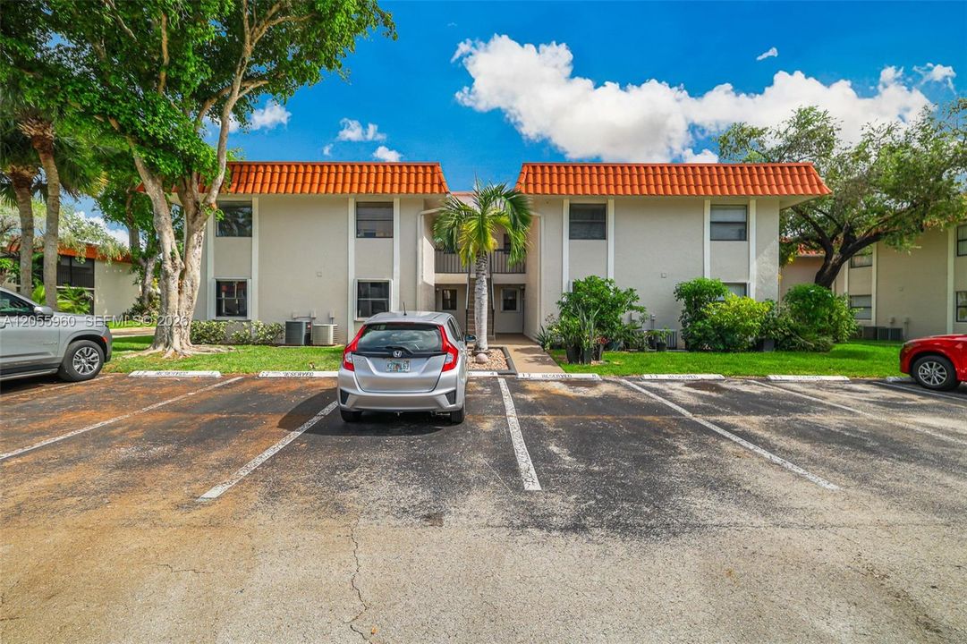 En Venta: $310,000 (3 camas, 2 baños, 1093 Pies cuadrados)