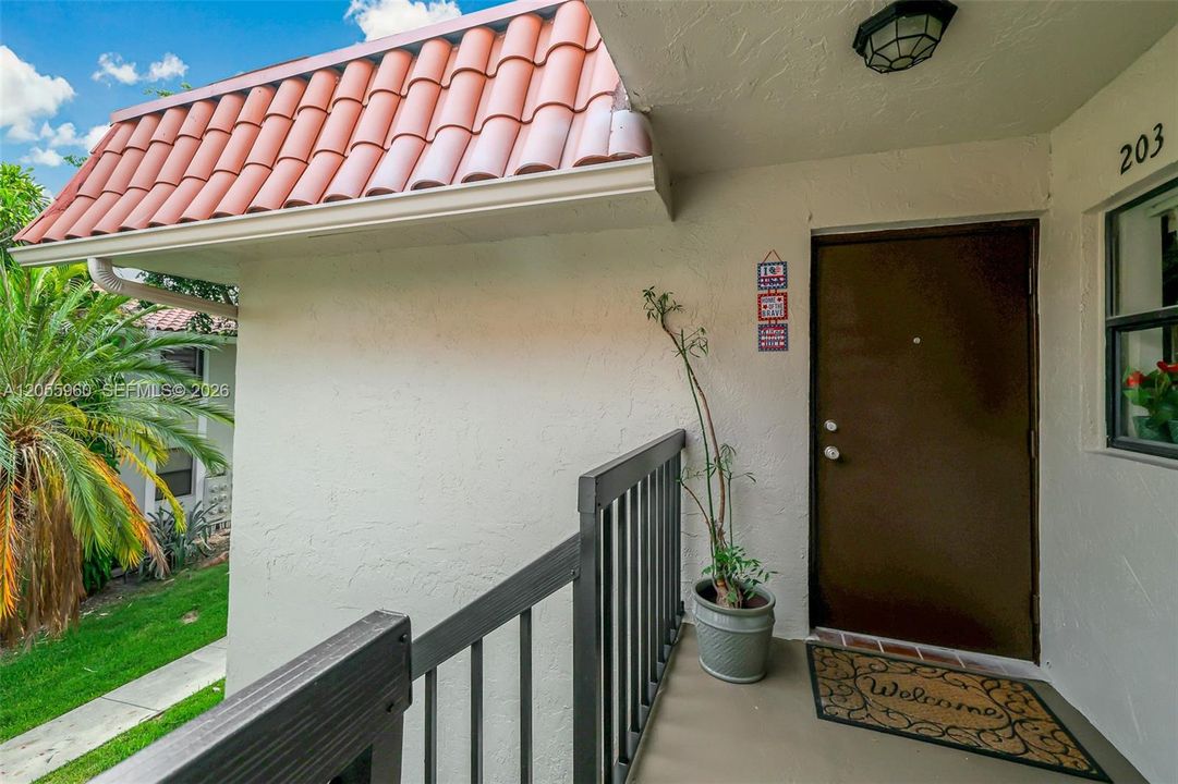 En Venta: $310,000 (3 camas, 2 baños, 1093 Pies cuadrados)