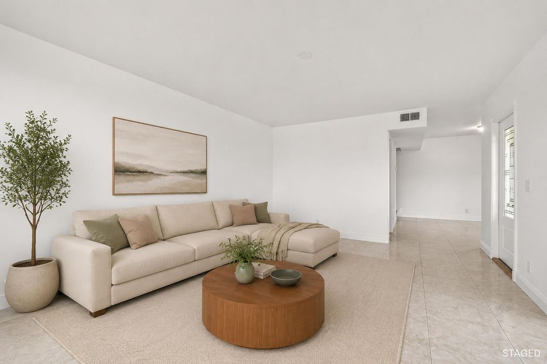 victoria_living_room_staged_2_1536x1024