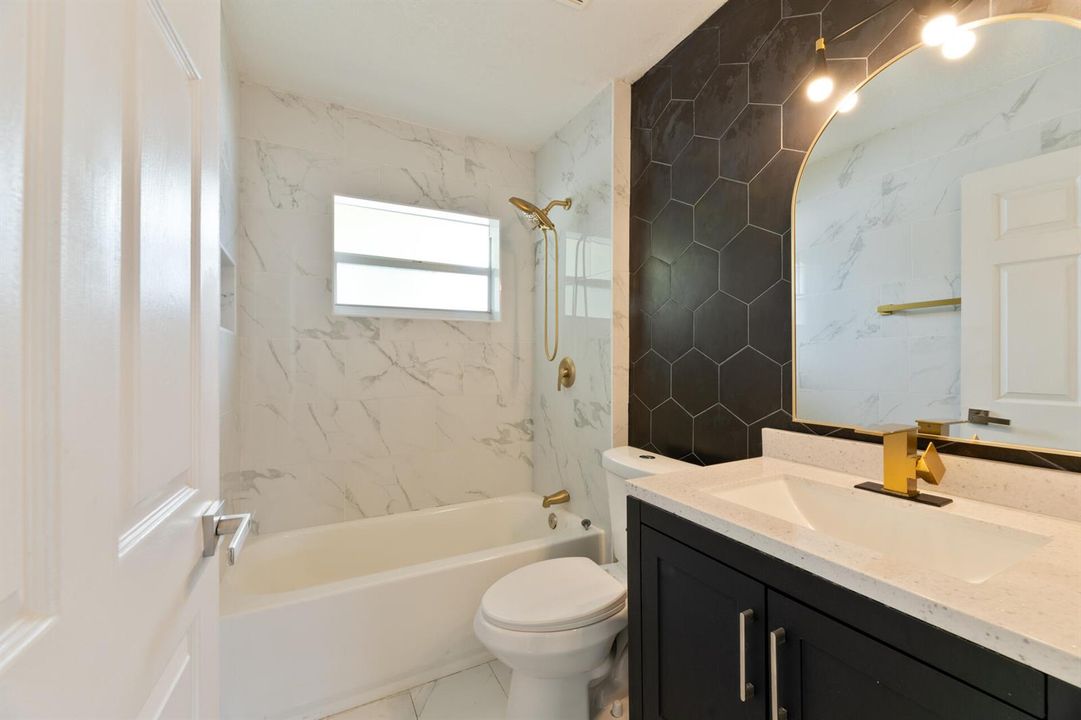 20260717 - 289 SW 3rd Ct - MR-27