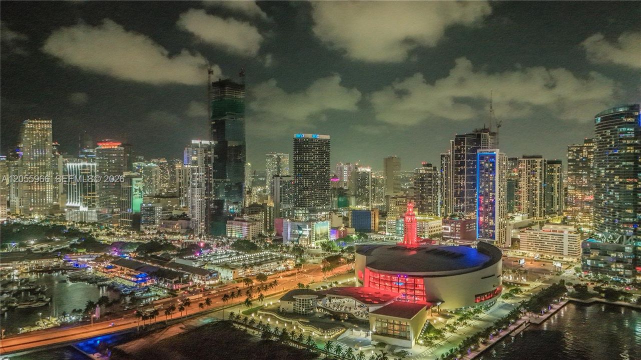 For Sale: $650,000 (0 beds, 1 baths, 442 Square Feet)