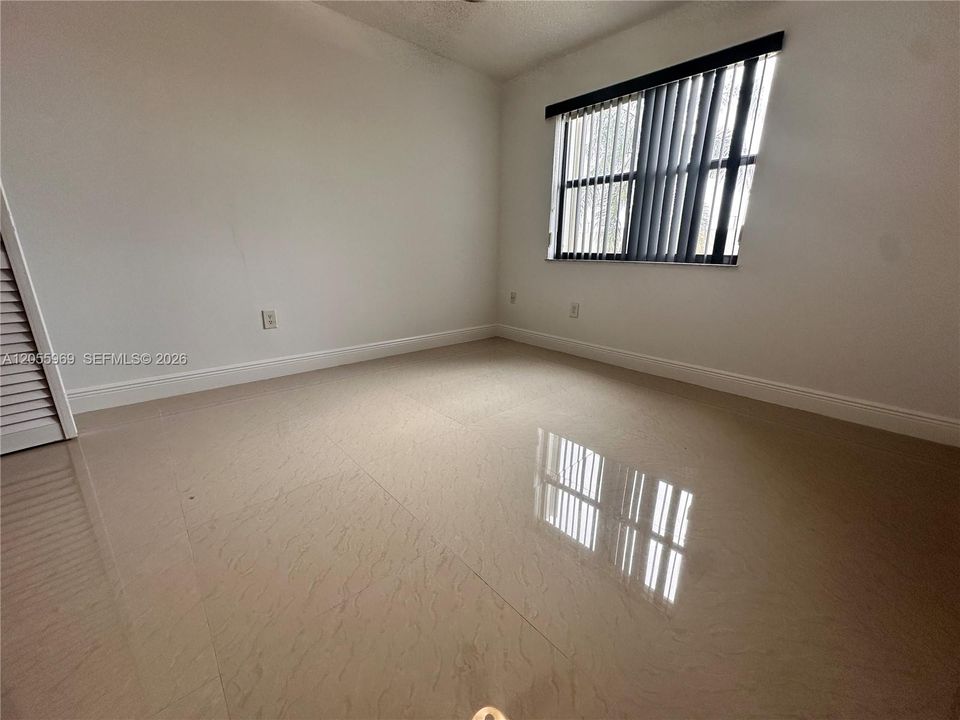 En Renta: $2,300 (2 camas, 2 baños, 936 Pies cuadrados)