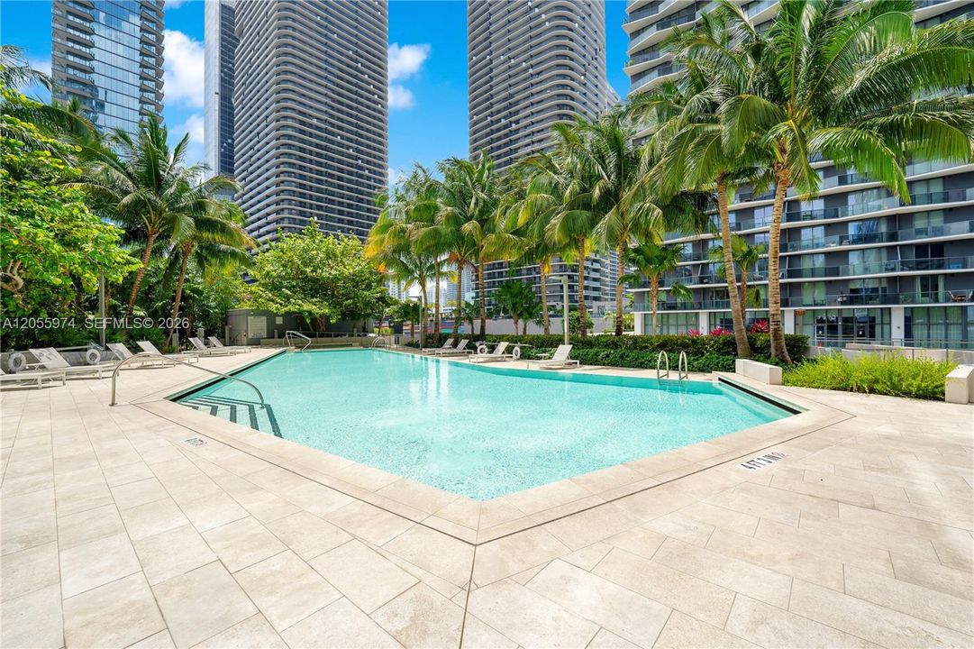 For Sale: $5,799,900 (4 beds, 4 baths, 3115 Square Feet)
