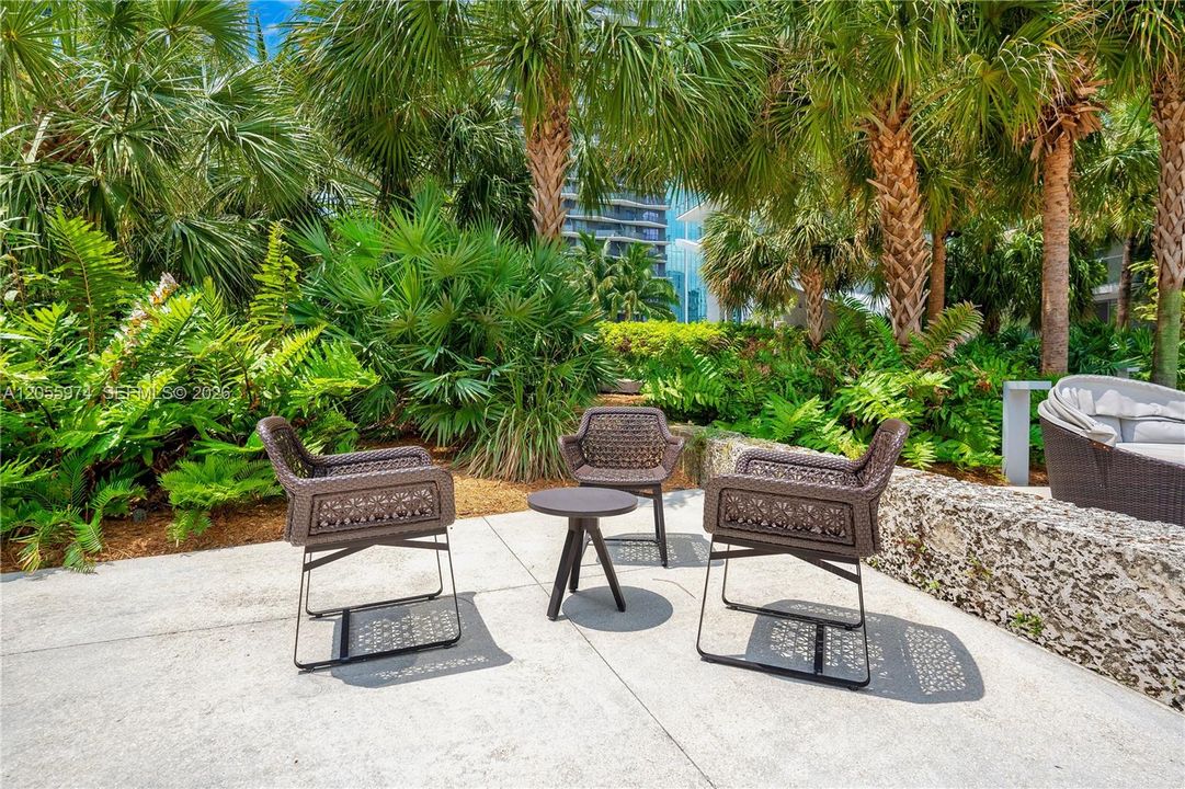 For Sale: $5,799,900 (4 beds, 4 baths, 3115 Square Feet)