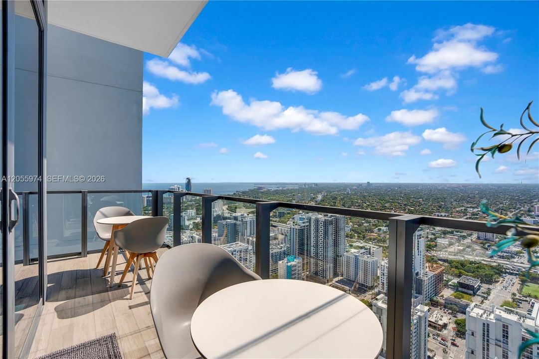 For Sale: $5,799,900 (4 beds, 4 baths, 3115 Square Feet)