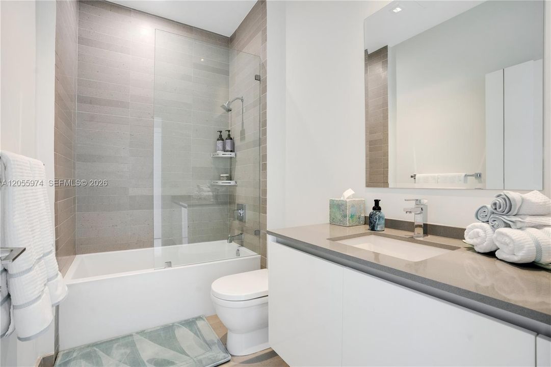 For Sale: $5,799,900 (4 beds, 4 baths, 3115 Square Feet)