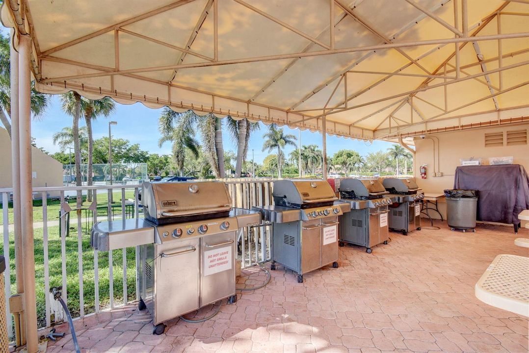 52-web-or-mls-Lakes of Delray (34)